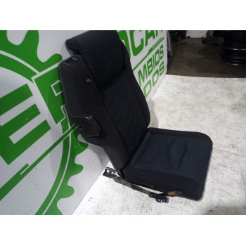Recambio de asientos trasero derecho para opel zafira a elegance referencia OEM IAM 90588988  