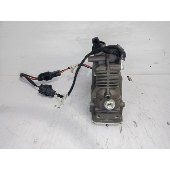 Recambio de bomba suspension para land rover discovery 4 tdv6 hse referencia OEM IAM BH3219G525DF  