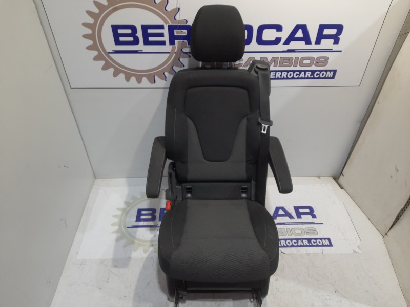 Recambio de asientos traseros para mercedes-benz vito tourer (447) referencia OEM IAM 653112660  