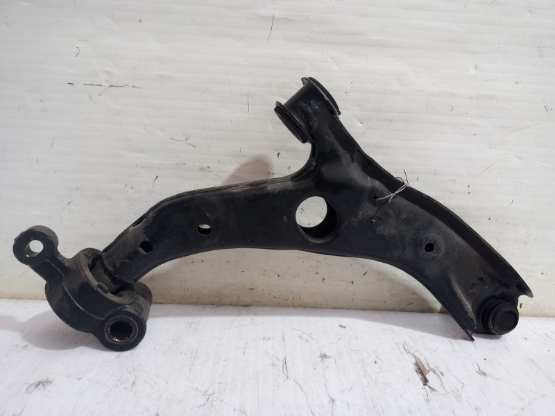 Recambio de brazo suspension delantero izquierdo para mazda 3 lim. () center-line referencia OEM IAM B60P34350  