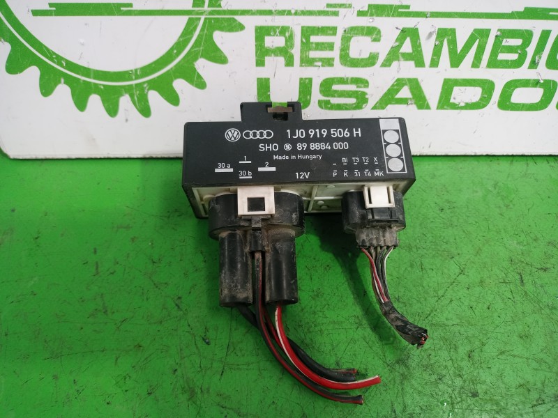 Recambio de caja precalentamiento para seat ibiza (6k1) select referencia OEM IAM 1J0919506H  