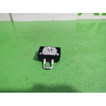 Recambio de enganche cerradura para dacia sandero laureate referencia OEM IAM ENGANCHE CERRADURA DACIA SANDERO  