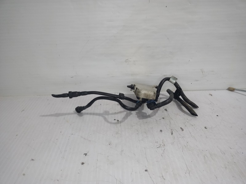 Recambio de radiador gasoil para land rover discovery 4 tdv6 hse referencia OEM IAM F8741004  