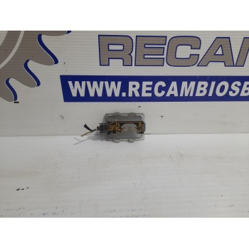 Recambio de luz interior para opel corsa d 1.3 16v cdti referencia OEM IAM 13126729  