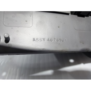 Recambio de guarnecidos palanca cambio para chrysler voyager (gs) 2.5 td family referencia OEM IAM 4678561  