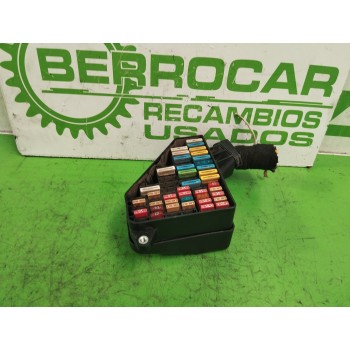 Recambio de caja reles / fusibles para seat ibiza (6l1) 1.9 tdi referencia OEM IAM 600941828B  