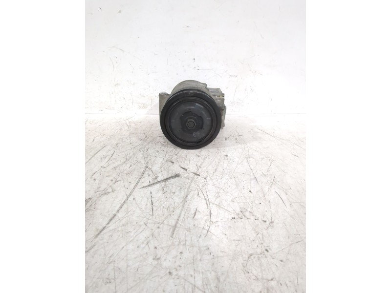 Recambio de compresor aire acondicionado para volkswagen polo iv (9n_, 9a_) 1.9 sdi referencia OEM IAM 6Q0820803DV  