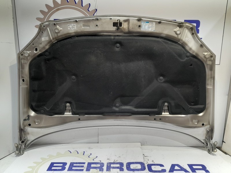 Recambio de capot para toyota avensis berlina (t25) 2.2 d-4d cat referencia OEM IAM 74567-20261  