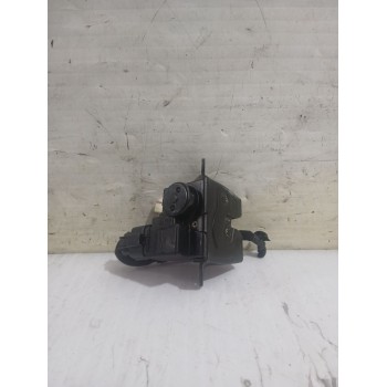 Recambio de cerradura maletero / porton para kia carens iii monospace (un) 2.0 crdi 140 referencia OEM IAM 812301D000  