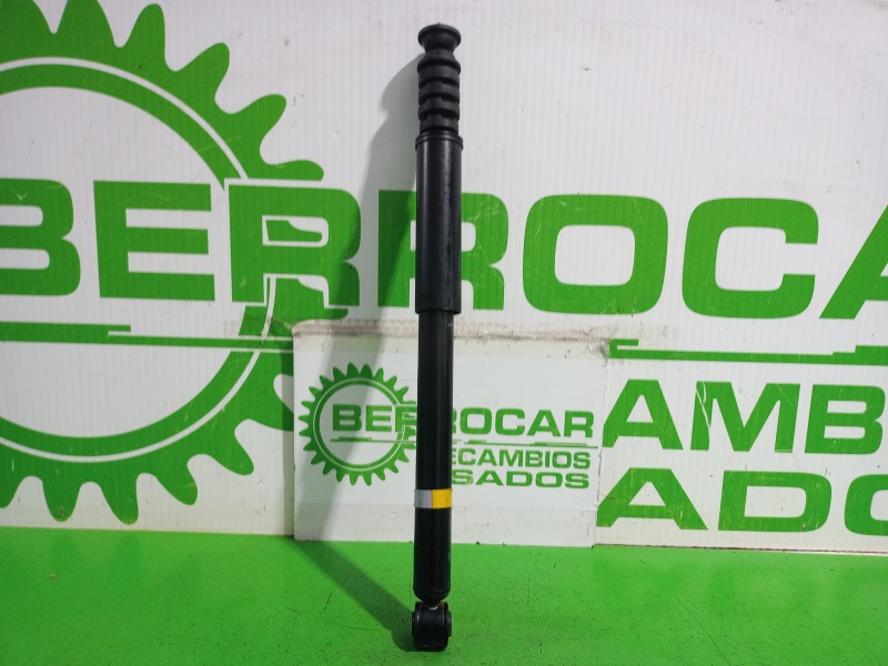 Recambio de amortiguador trasero derecho para dacia sandero laureate referencia OEM IAM 562104981R  