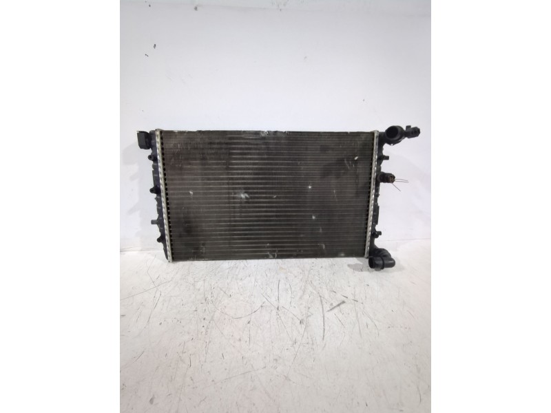 Recambio de radiador agua para volkswagen polo iv (9n_, 9a_) 1.9 sdi referencia OEM IAM 6Q0121253R  