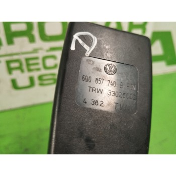 Recambio de enganche cinturon para seat ibiza (6l1) 1.9 tdi referencia OEM IAM 6Q0857740B  