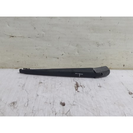 Recambio de brazo limpia trasero para mazda 3 lim. () center-line referencia OEM IAM GHP967421  