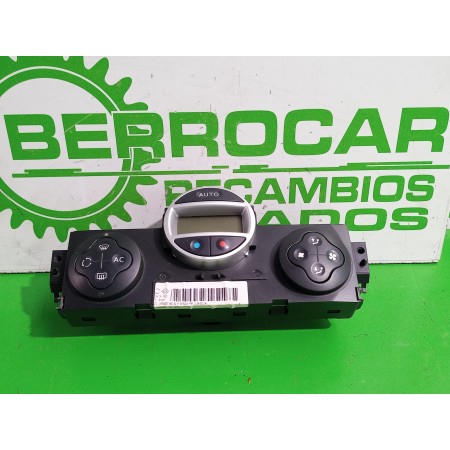 Recambio de mando climatizador para renault scenic ii 1.6 16v referencia OEM IAM 8200265572  