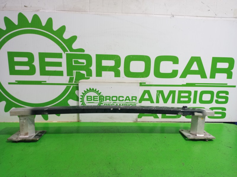 Recambio de refuerzo paragolpes delantero para peugeot 307 berlina (s2) 1.6 16v hdi referencia OEM IAM 7106F1  