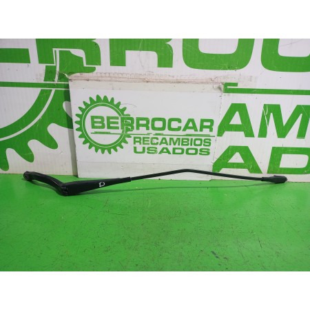 Recambio de brazo limpia delantero derecho para opel corsa e expression referencia OEM IAM 13284134  