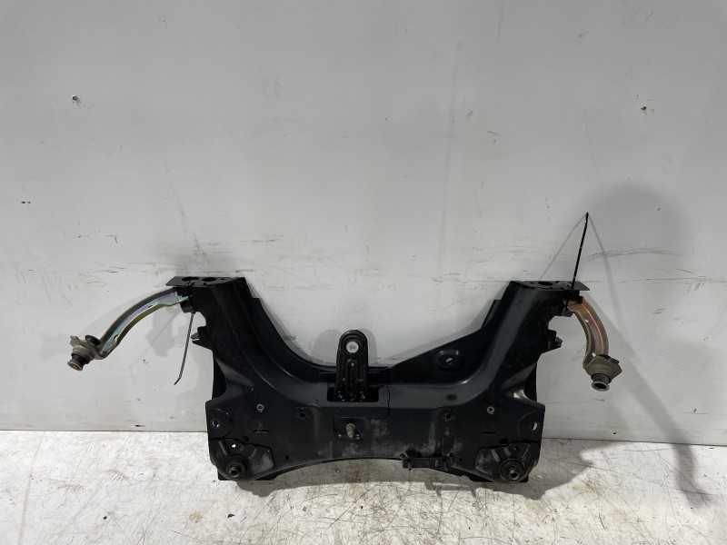 Recambio de puente delantero para nissan micra (k12e) sport referencia OEM IAM 54400AX602  