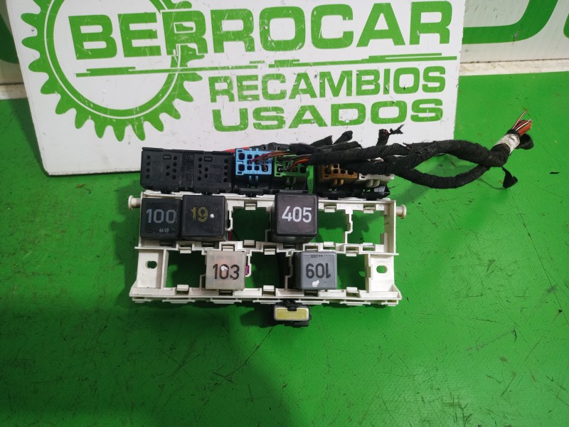 Recambio de caja reles / fusibles para seat ibiza (6k1) select referencia OEM IAM 6K0937503  