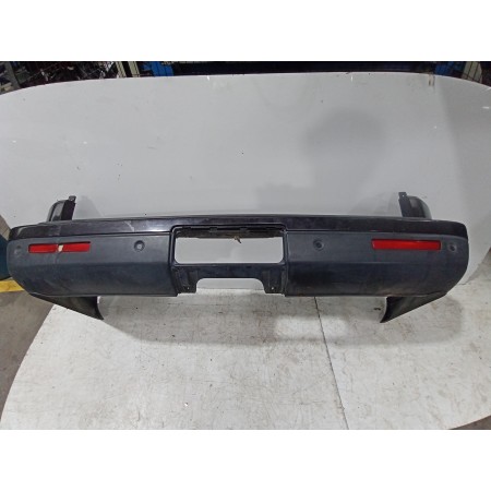 Recambio de paragolpes trasero para land rover discovery 4 tdv6 hse referencia OEM IAM LR015463  