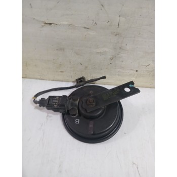 Recambio de claxon para kia carens iii monospace (un) 2.0 crdi 140 referencia OEM IAM 966101D001  