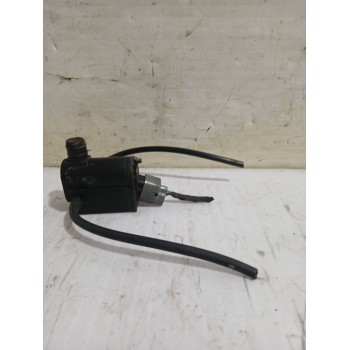 Recambio de bomba limpia para kia carens iii monospace (un) 2.0 crdi 140 referencia OEM IAM 985103E000  