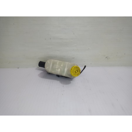 Recambio de bomba freno para chrysler voyager (gs) 2.5 td family referencia OEM IAM P04877429AD  