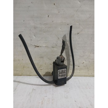 Recambio de bomba limpia para kia carens iii monospace (un) 2.0 crdi 140 referencia OEM IAM 985103E000  