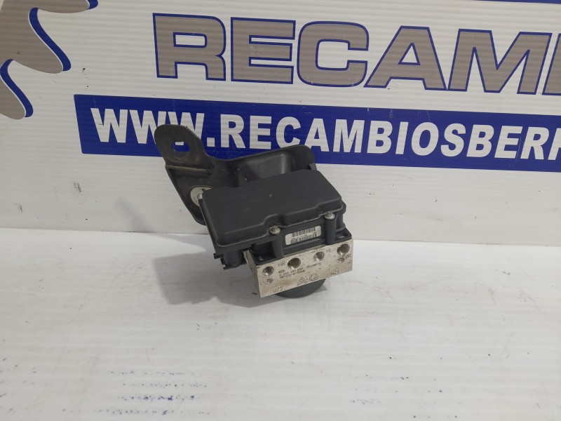 Recambio de abs para opel corsa d 1.3 16v cdti referencia OEM IAM 13236012  