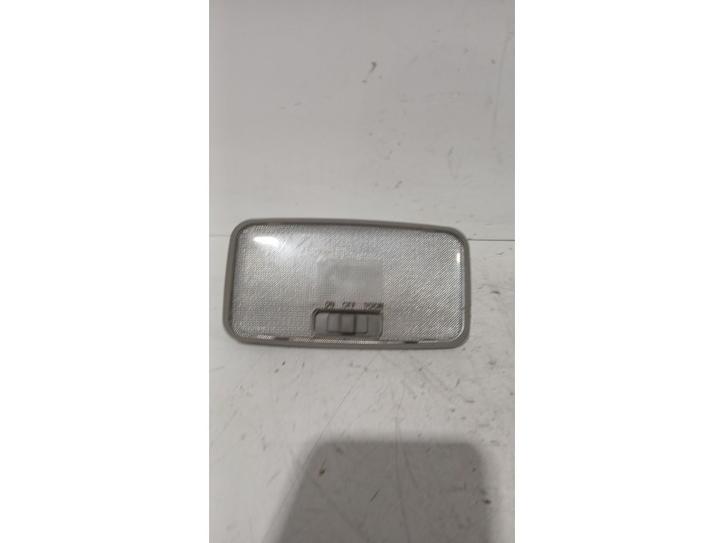 Recambio de luz interior para toyota yaris (_p9_) 1.33 vvt-i (nsp90_) referencia OEM IAM 81260A  