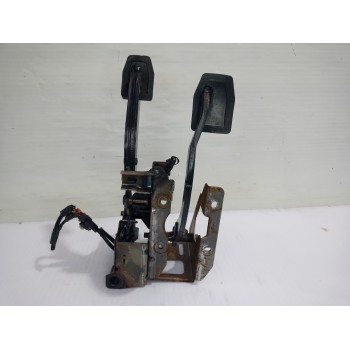 Recambio de pedalera para chrysler voyager (gs) 2.5 td family referencia OEM IAM 04877911AA  
