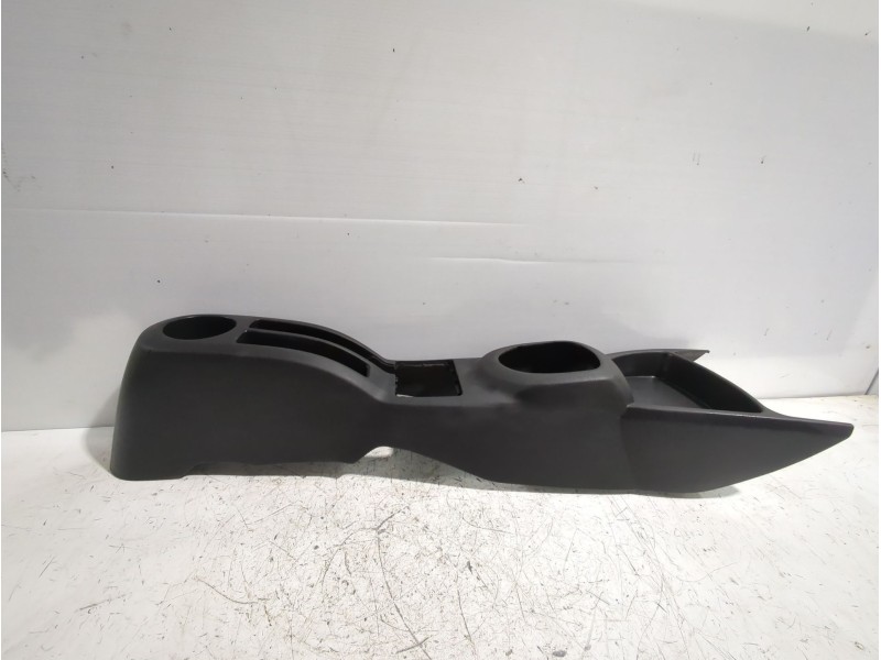 Recambio de consola central para toyota yaris (_p9_) 1.33 vvt-i (nsp90_) referencia OEM IAM 5891052020B0  