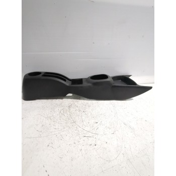 Recambio de consola central para toyota yaris (_p9_) 1.33 vvt-i (nsp90_) referencia OEM IAM 5891052020B0  