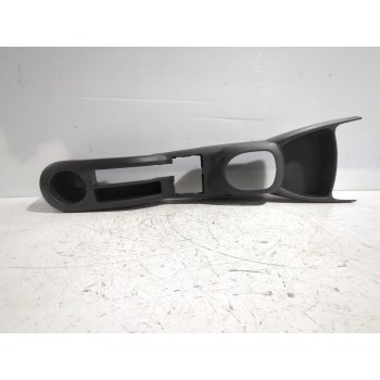 Recambio de consola central para toyota yaris (_p9_) 1.33 vvt-i (nsp90_) referencia OEM IAM 5891052020B0  