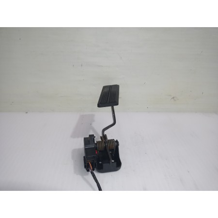 Recambio de pedal acelerador para chrysler voyager (gs) 2.5 td family referencia OEM IAM 04612742  