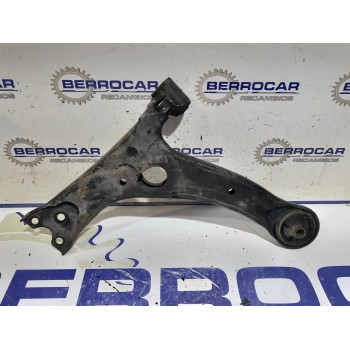 Recambio de brazo suspension inferior delantero derecho para toyota avensis berlina (t25) 2.2 d-4d cat referencia OEM IAM 5Z14A 