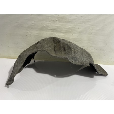 Recambio de paso rueda trasero derecho para mazda 3 lim. () center-line referencia OEM IAM B45A561H1  