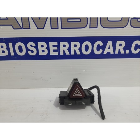 Recambio de warning para opel corsa d 1.3 16v cdti referencia OEM IAM 13189529  