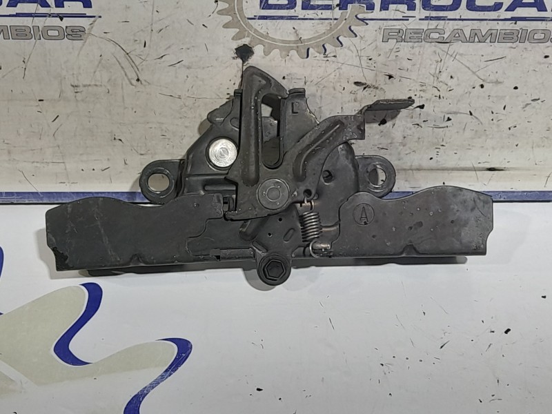 Recambio de cerradura capo para toyota avensis berlina (t25) 2.2 d-4d cat referencia OEM IAM 5351005030  