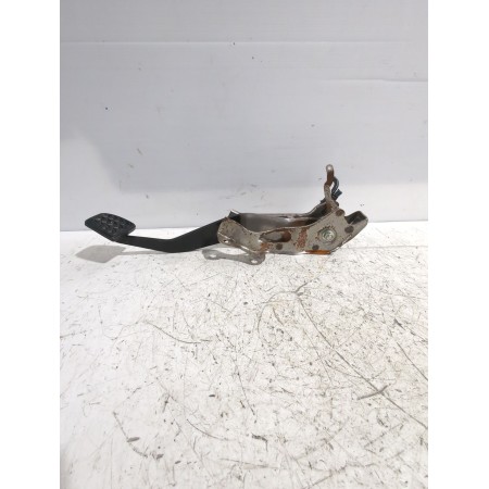 Recambio de pedal freno para toyota yaris (_p9_) 1.33 vvt-i (nsp90_) referencia OEM IAM 471010D080  