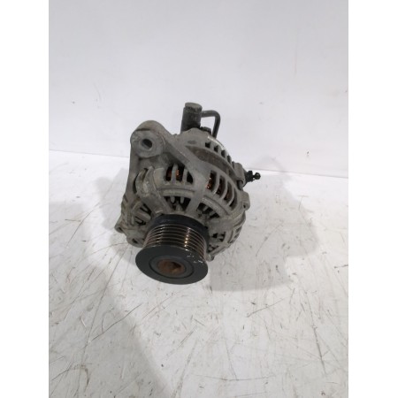 Recambio de alternador para kia carens iii monospace (un) 2.0 crdi 140 referencia OEM IAM 3730027021  