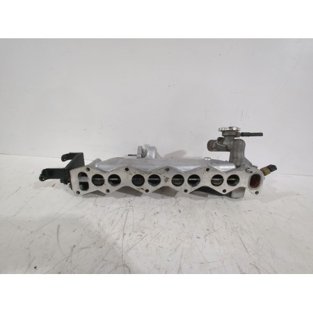 Recambio de colector admision para kia carens iii monospace (un) 2.0 crdi 140 referencia OEM IAM 2831027420  