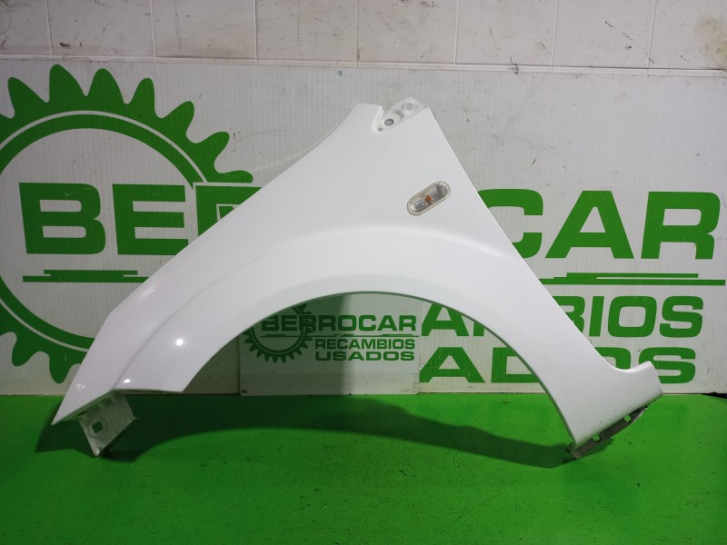 Recambio de aleta delantera izquierda para ford fiesta (cbk) ambiente referencia OEM IAM 1405185  