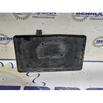 Recambio de soporte bateria para toyota avensis berlina (t25) 2.2 d-4d cat referencia OEM IAM 7443105080  