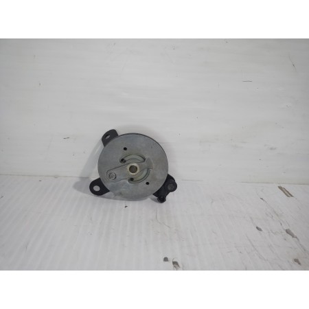 Recambio de retenedor puerta para land rover discovery 4 tdv6 hse referencia OEM IAM BHF780040  
