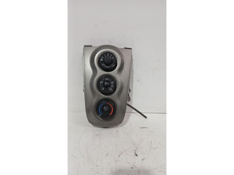Recambio de mando calefaccion / aire acondicionado para toyota yaris (_p9_) 1.33 vvt-i (nsp90_) referencia OEM IAM 554060D190  