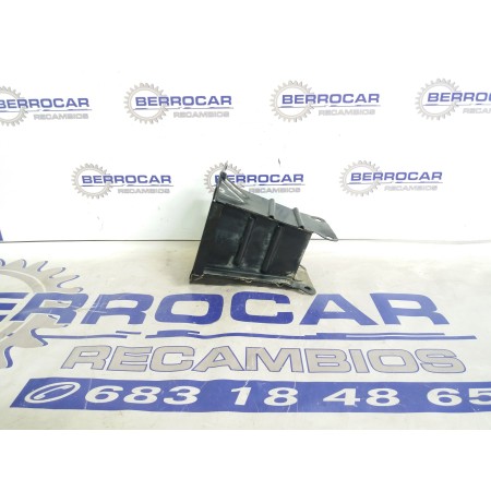 Recambio de refuerzo paragolpes delantero para mercedes-benz clase a (w169) 1.7 cat referencia OEM IAM 130500210  