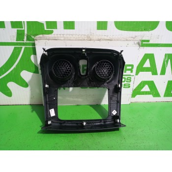 Recambio de rejilla aireadora para dacia sandero laureate referencia OEM IAM 682603655R  