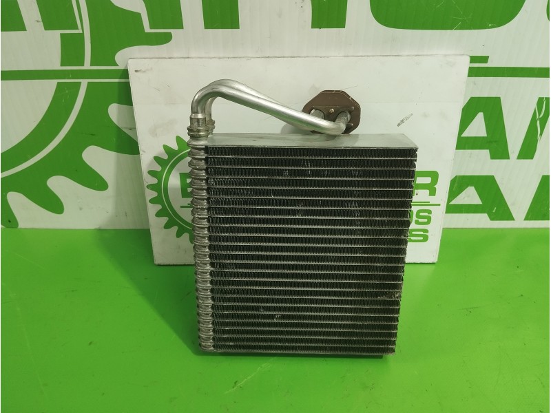 Recambio de evaporador aire acondicionado para renault scenic ii 1.6 16v referencia OEM IAM 7701207874  