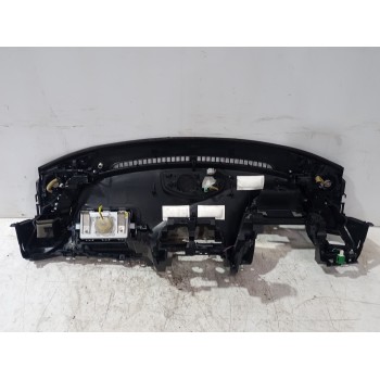 Recambio de salpicadero para mazda 3 lim. () center-line referencia OEM IAM BHN160350  