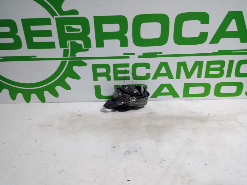 Recambio de cinturon seguridad trasero izquierdo para renault scenic ii 1.9 dci diesel referencia OEM IAM 8200309239  